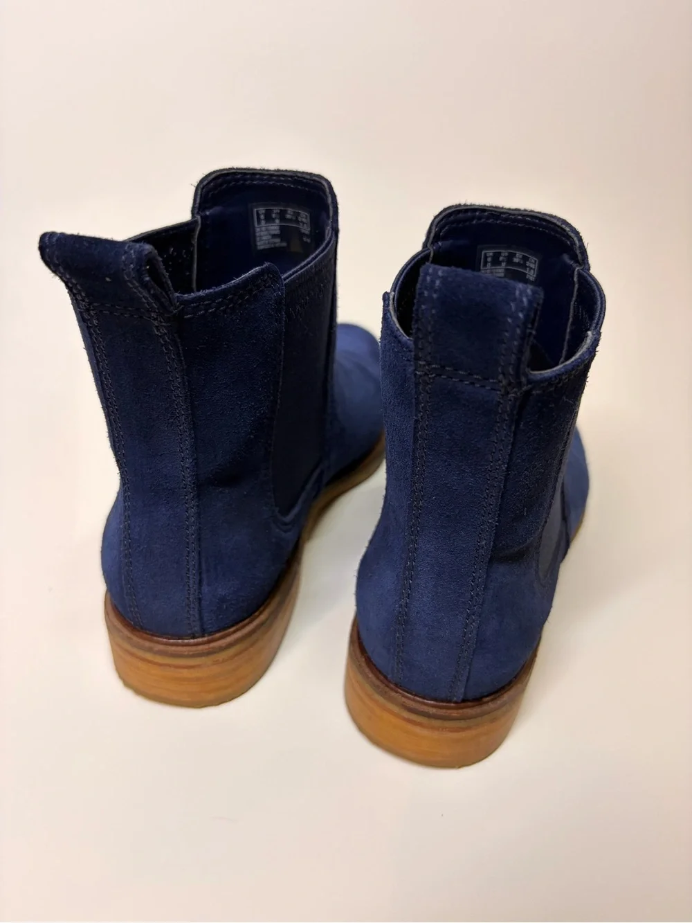 Clarks Clarkdale Arlo Chelsea Boots Women 8.5 M Navy Suede Leather 26145115